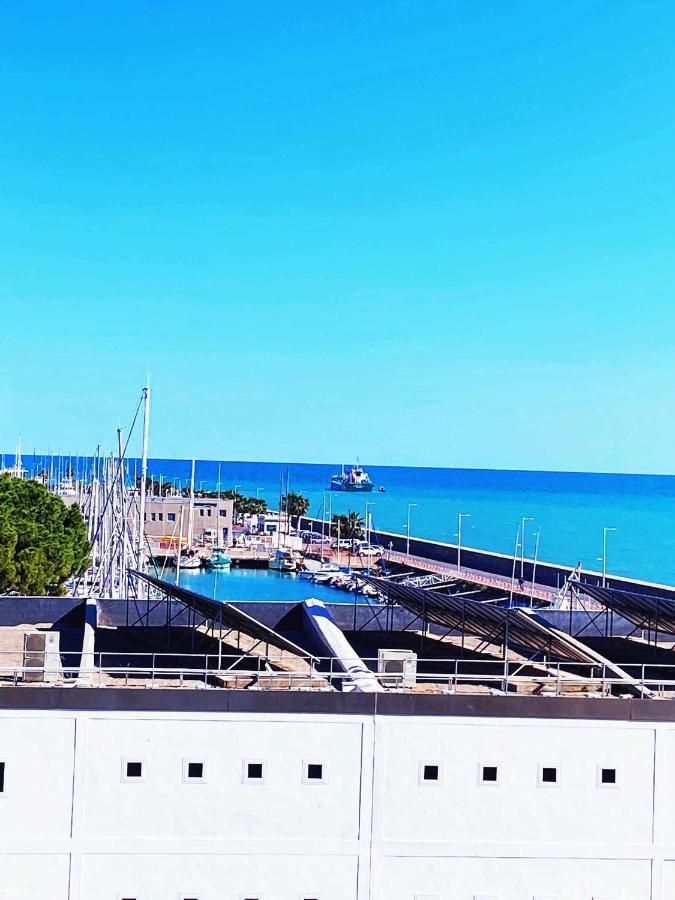 Apart Port Arenal Con Terraza Y Piscina 巴里亚纳 外观 照片